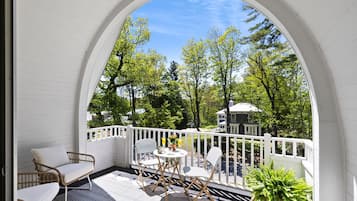 Library Room | Terrace/patio