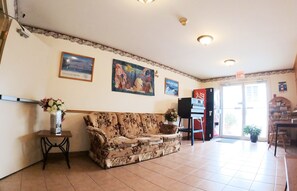 Lobby - Sherwood Inn and Motel (Charlottetown)