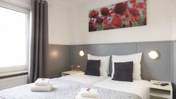 Double Room | Front of property