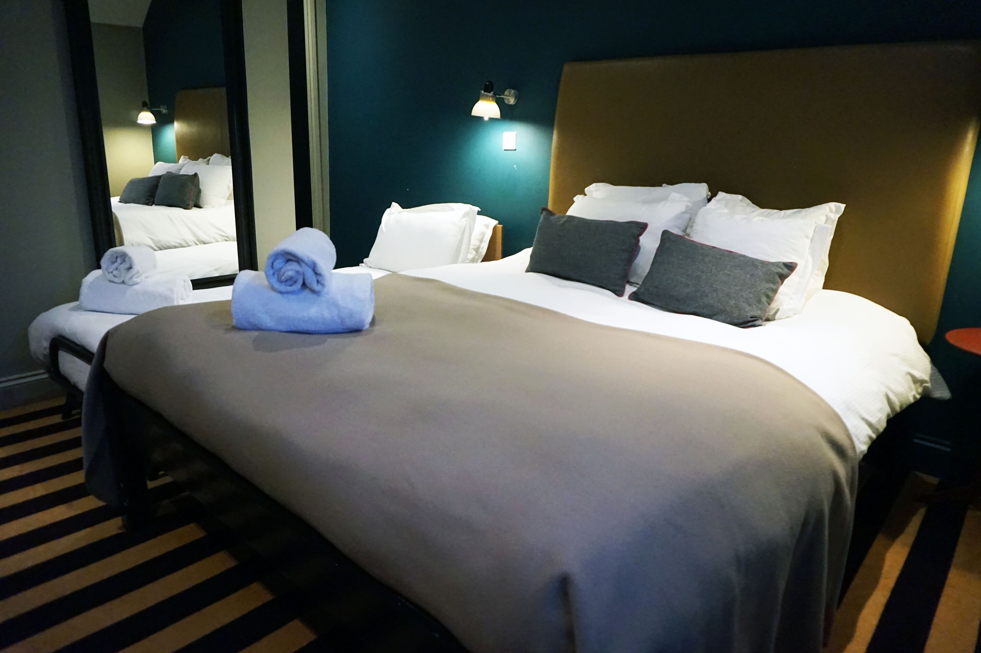 Family Room | Desk, iron/ironing board, free WiFi, bed sheets