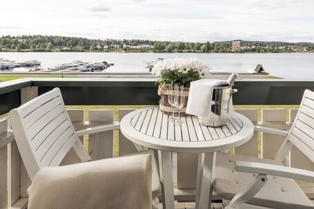 Tyrifjord Hotell – Affordable hotel in Modum