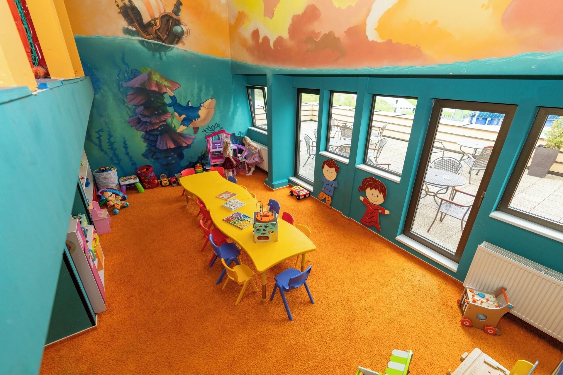 children’s play area – indoor