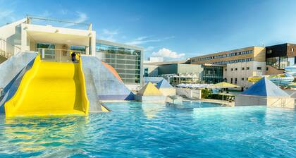 Hotel AquaCity Seasons