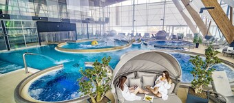 Hotel AquaCity Seasons