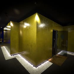 Sauna, hot tub, steam room, hot springs/mineral springs, body treatments