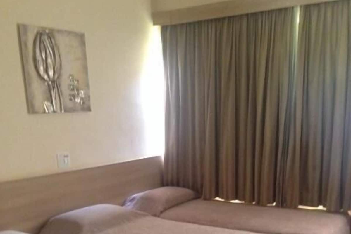 1 bedroom, minibar, in-room safe, desk