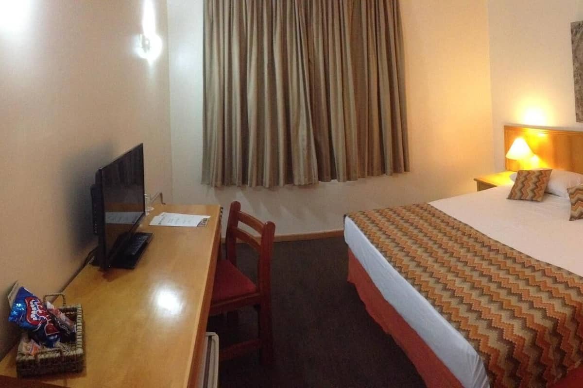 1 bedroom, minibar, in-room safe, desk