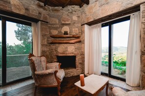 Standard Chalet