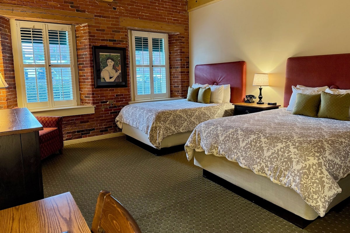 Room, 2 Queen Beds | 1 bedroom, premium bedding, desk, blackout drapes
