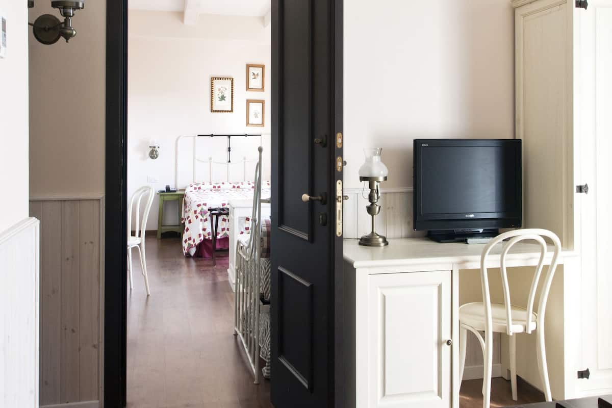 1 bedroom, minibar, in-room safe, desk