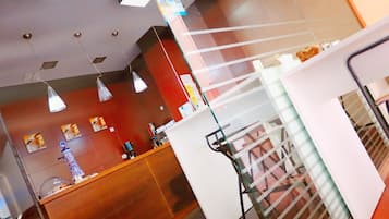 Bar (in der Unterkunft)