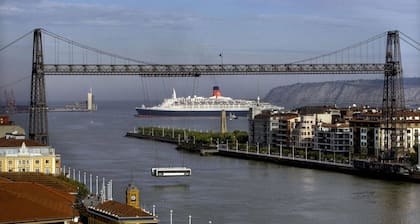 Hotel Naval Sestao