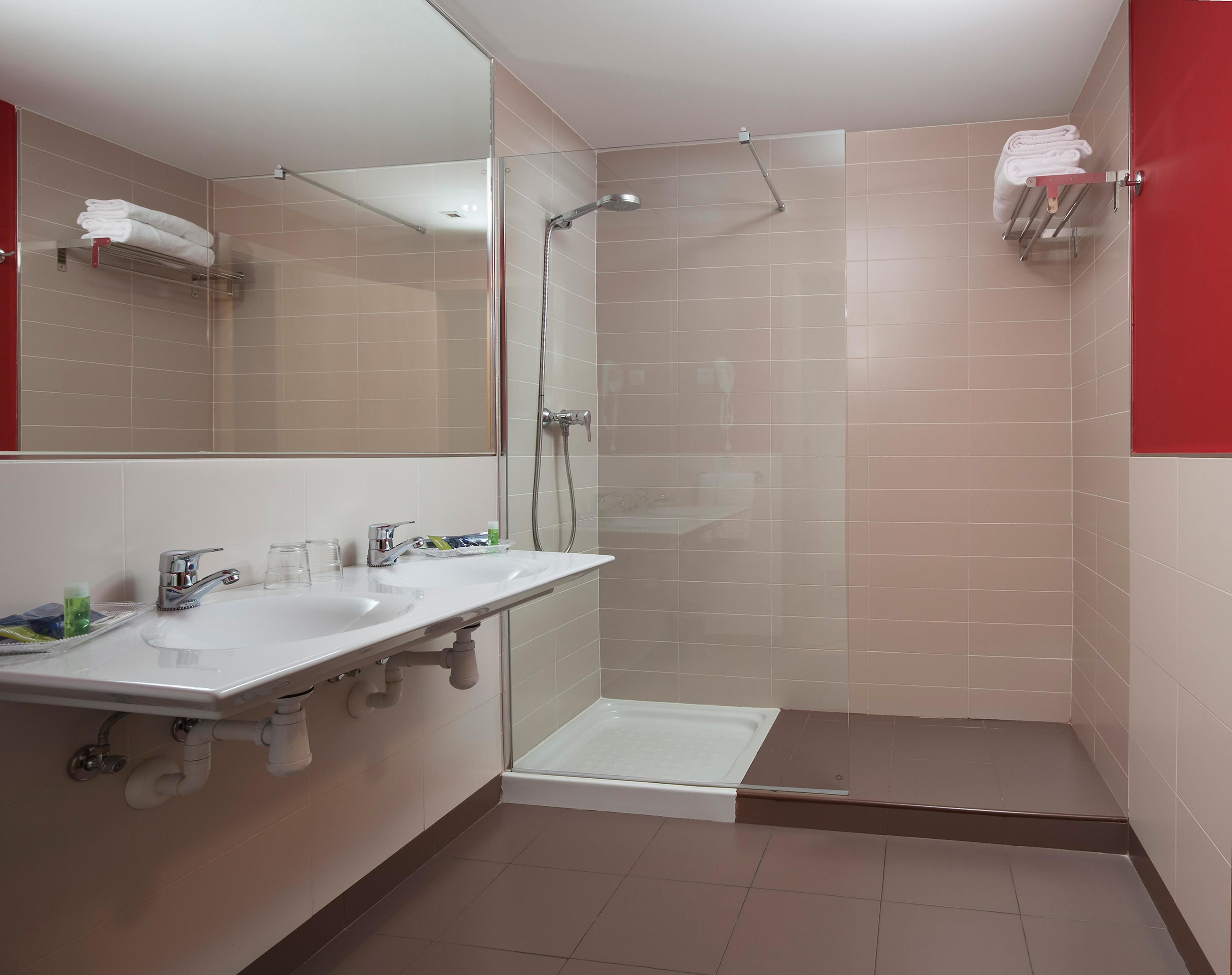 Foto - Hotel Naval Sestao