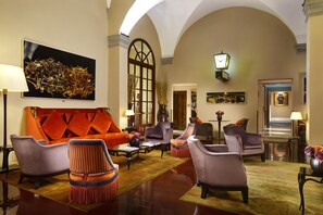 Lobby sitting area - Hotel L'Orologio Firenze (Florence)