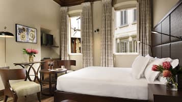 Family Room, 2 Double Beds | In-room safe, soundproofing, iron/ironing board, WiFi (free)