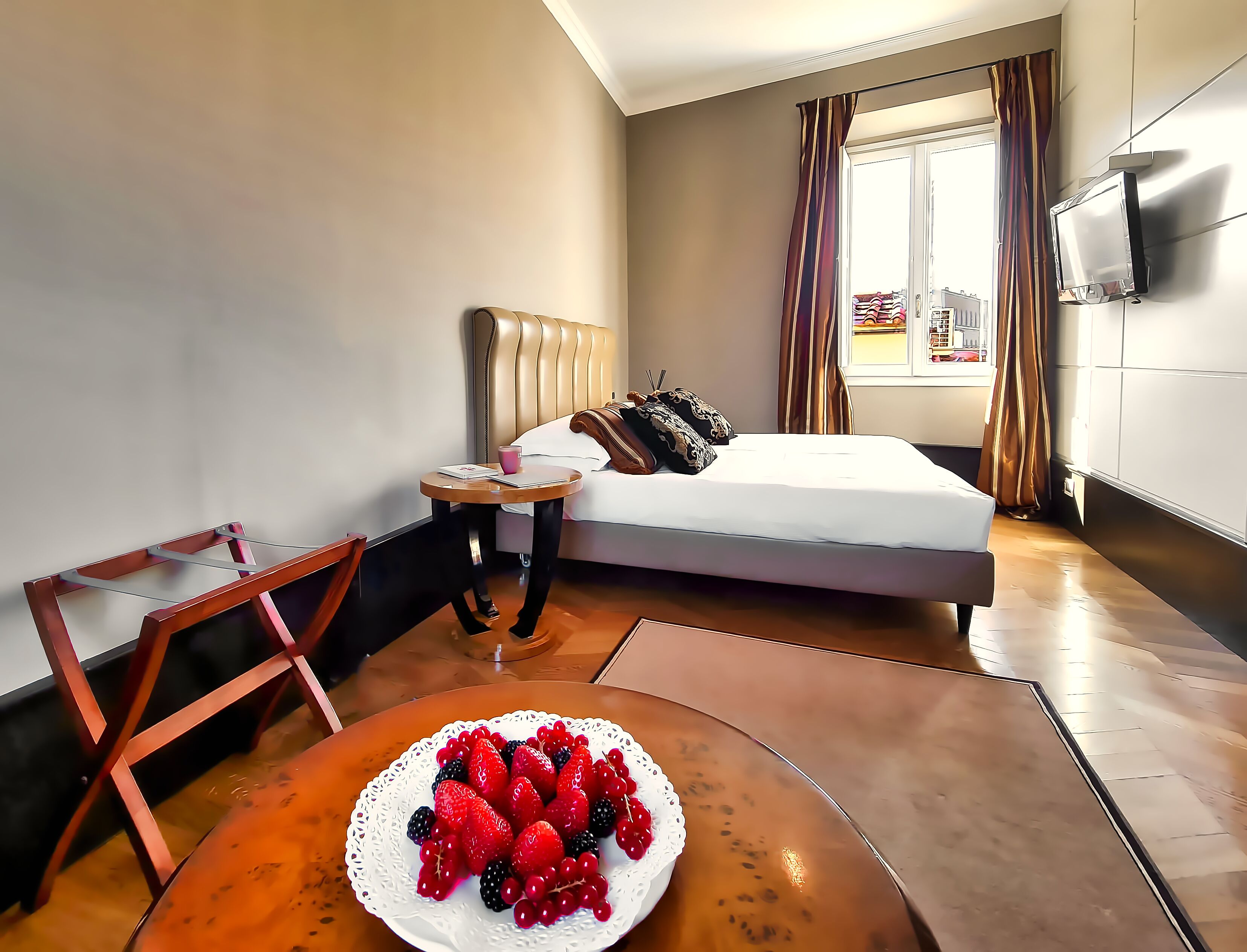 superior apartment - annex building | in-room safe, individually decorated, soundproofing, iron/ironing board