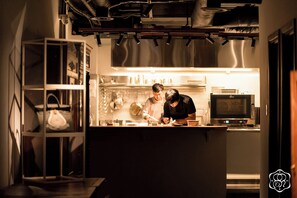 Breakfast, lunch, dinner and brunch served - Amanaki Saigon Boutique Hotel (Ho Chi Minh City)