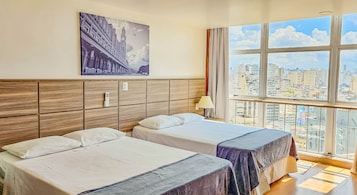 Quarto casal ou duplo premium | Frigobar, cofres nos quartos, cortinas blackout
