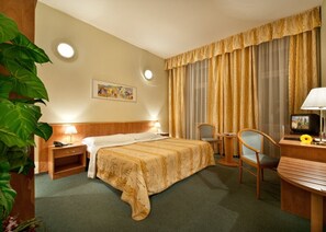 In-room safe, cribs/infant beds, free WiFi - Hotel Aaron (Prague)