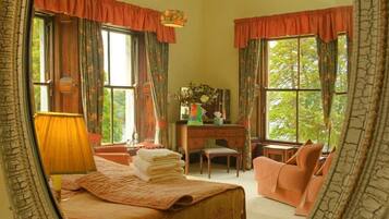 Double Super King Room | Premium bedding, in-room safe, bed sheets