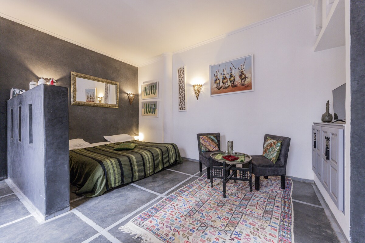 Deluxe Double Room | Premium bedding, Select Comfort beds, blackout drapes, WiFi (free)