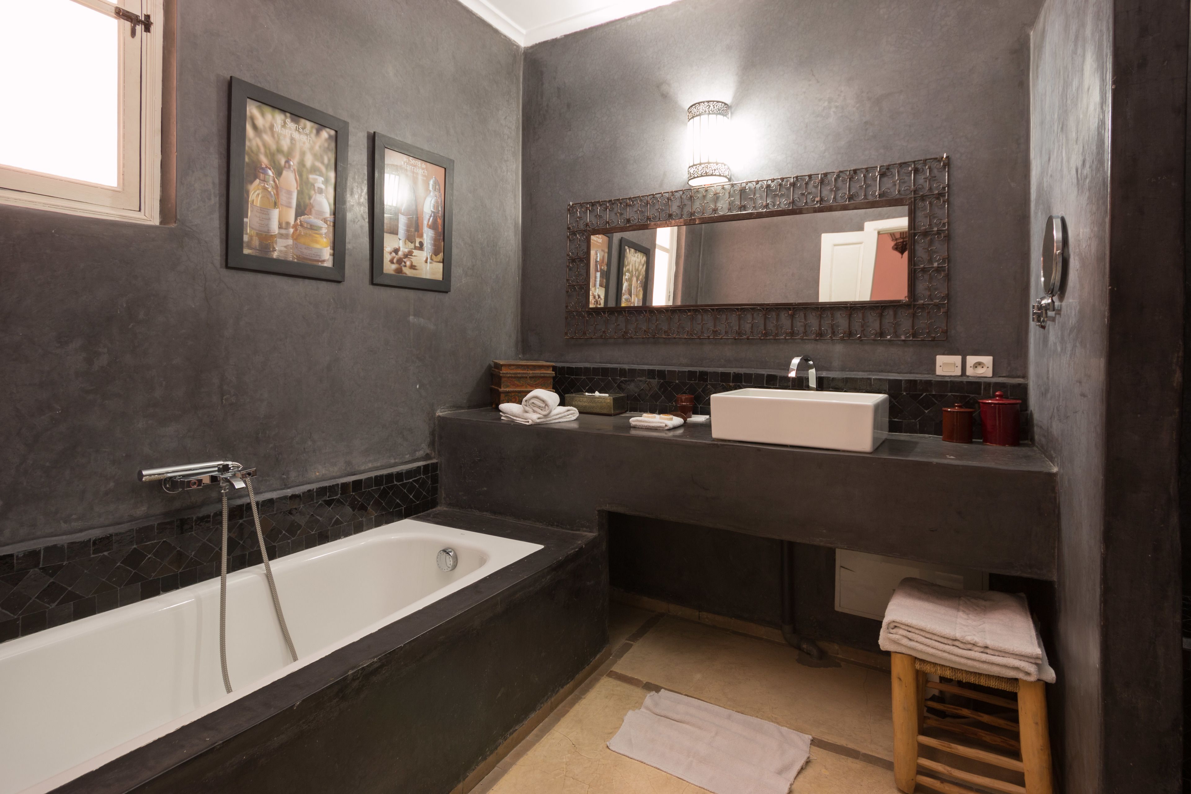 Photo - Riad Alegria