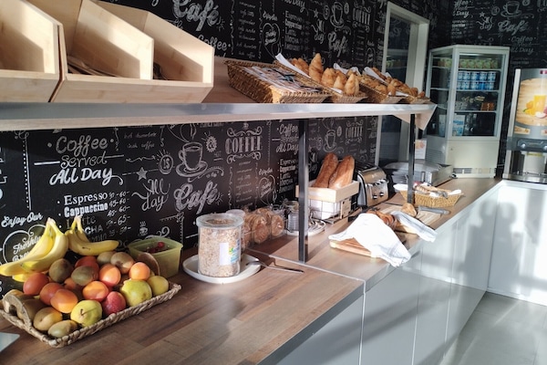 Daily continental breakfast for a fee