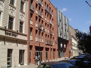 Exterior - Trendy Deluxe Apartments (Budapest)