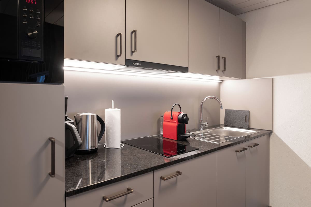 Appartamento, non fumatori | Biancheria da letto ipoallergenica, materassi a doppio strato, minibar