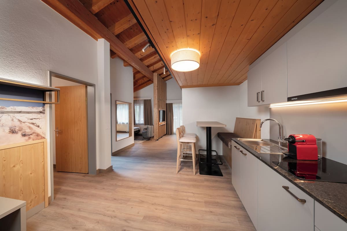 Appartamento, non fumatori, balcone | Biancheria da letto ipoallergenica, materassi a doppio strato, minibar