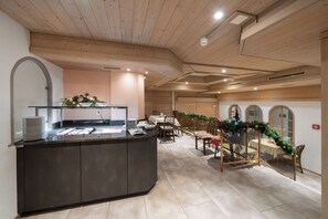 Breakfast area - Grindelwalderhof (Grindelwald)