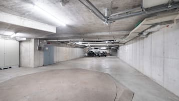 Parken ohne Service (15 CHF pro Tag)