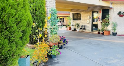 Sapphire City Motor Inn, Inverell
