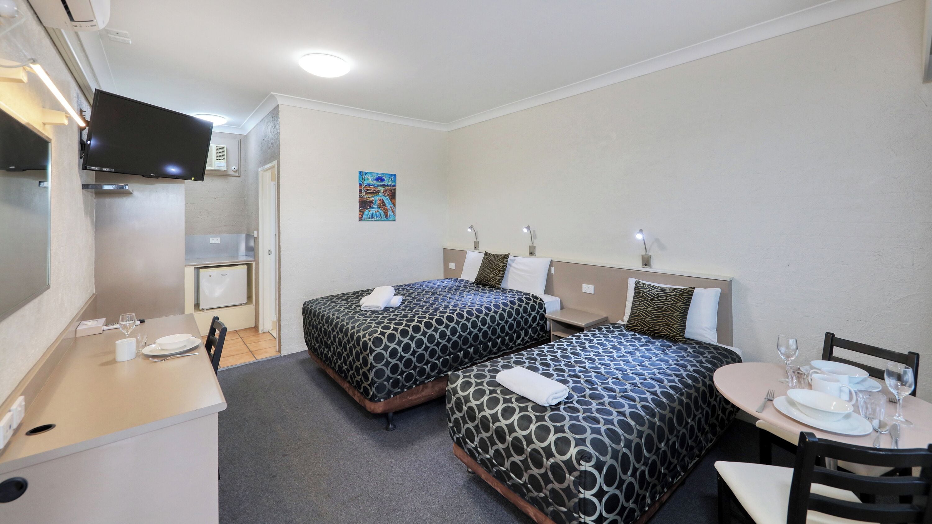 Minibar, espace de travail pour ordinateur portable