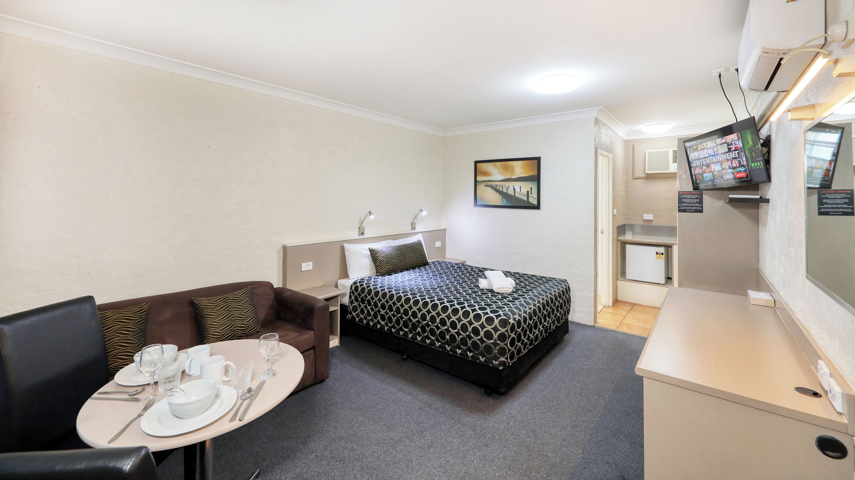 Minibar, espace de travail pour ordinateur portable