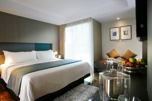 Premium bedding, Select Comfort beds, minibar, in-room safe - Citrus Sukhumvit 22 Bangkok (Bangkok)