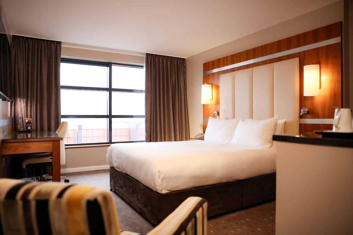 Allergiatestatut vuodevaatteet, tallelokero huoneessa