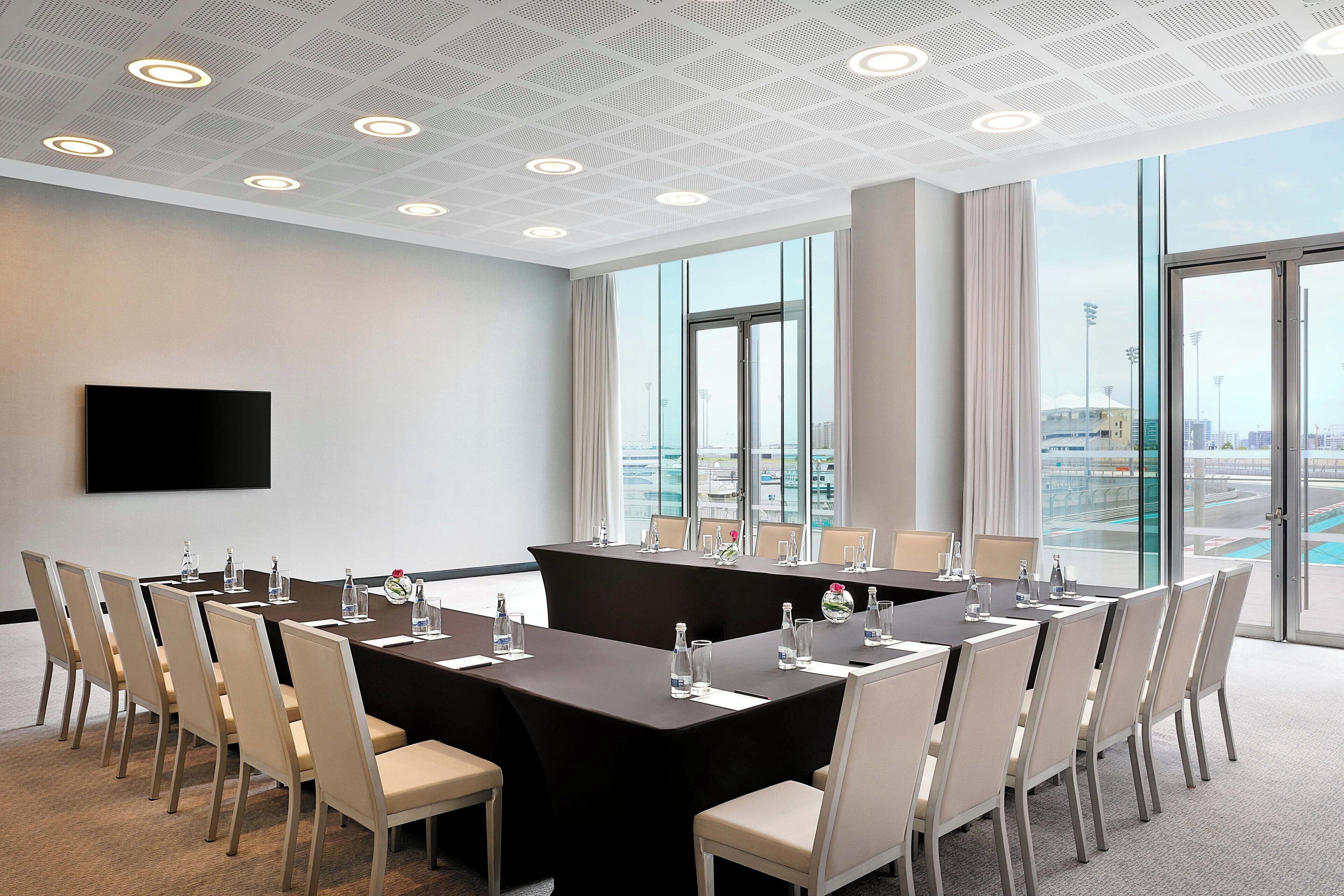 Photo - W Abu Dhabi - Yas Island