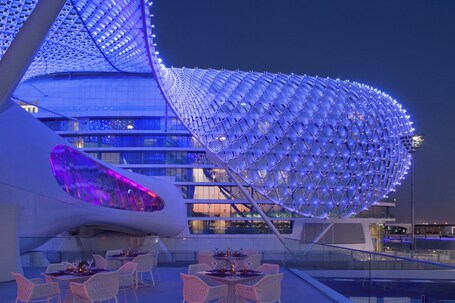W Abu Dhabi Yas Island - Image 22
