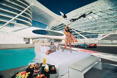 W Abu Dhabi Yas Island - Image 21