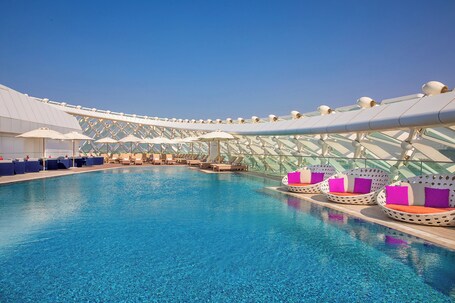 W Abu Dhabi Yas Island - Image 6
