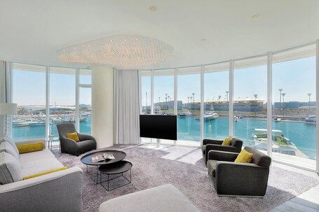 W Abu Dhabi Yas Island - Image 3