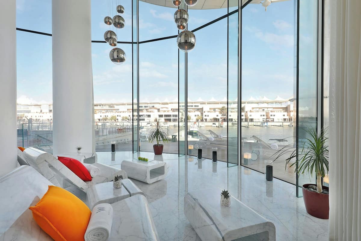 couples treatment room(s), sauna, hot tub, steam room, body treatments