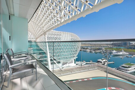 W Abu Dhabi Yas Island - Image 29