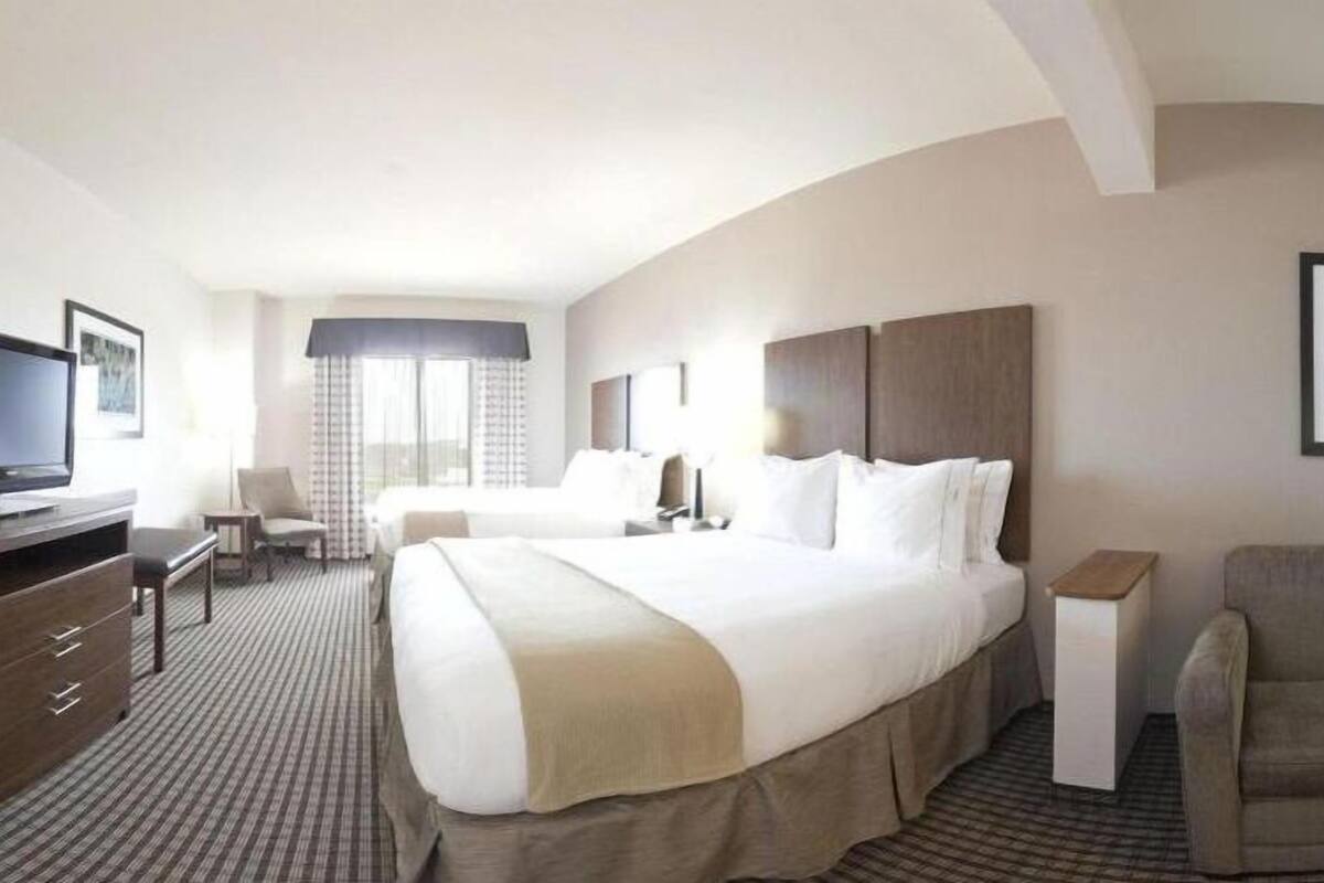 in-room safe, desk, blackout curtains, iron/ironing board