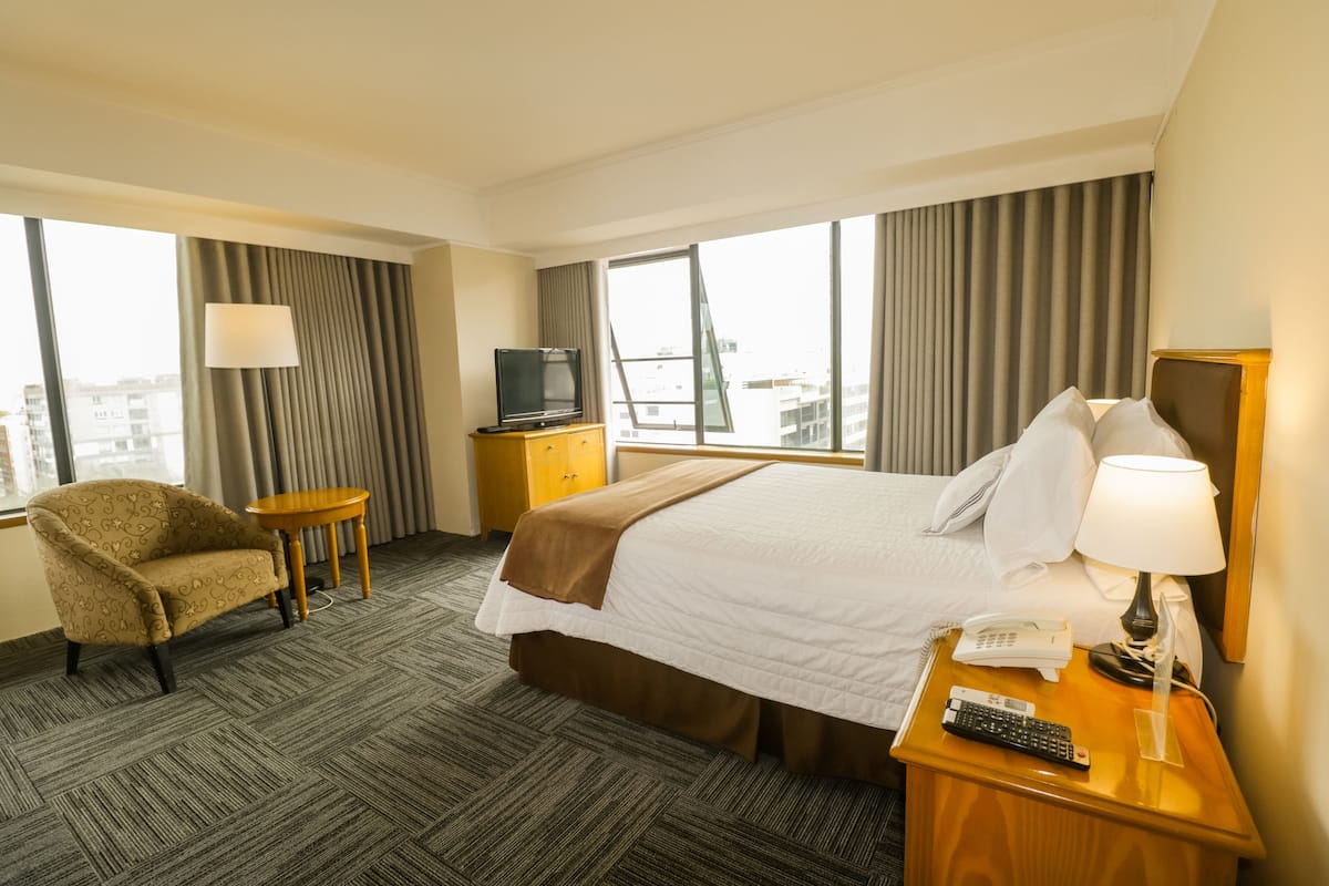 Standard Single Room, 1 Single Bed | 1 bedroom, down duvets, minibar, in-room safe