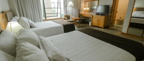 Standard Twin Room, 2 Single Beds | 1 bedroom, down duvets, minibar, in-room safe