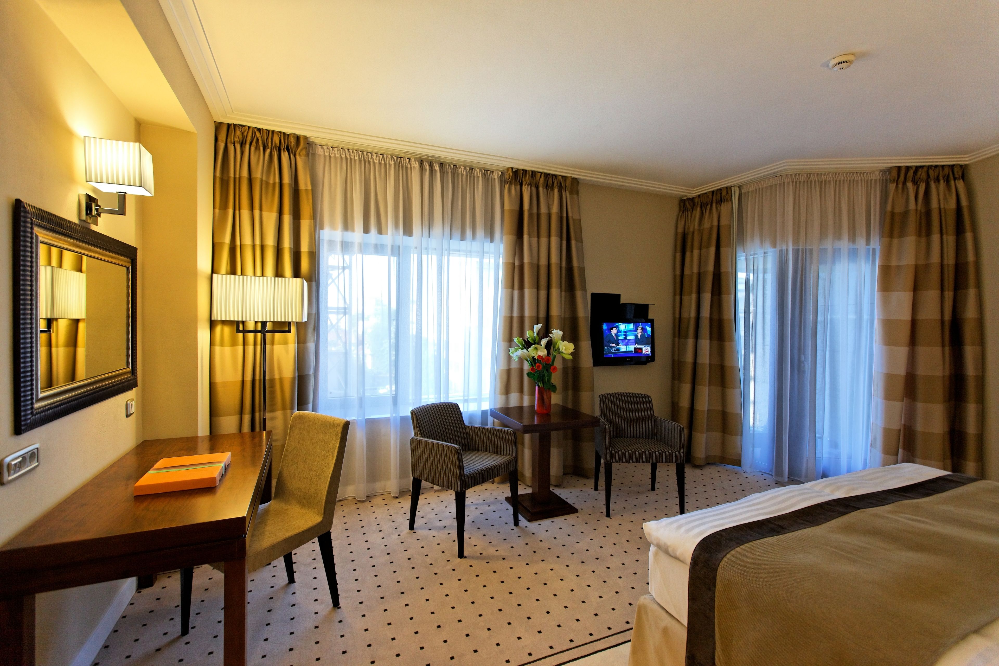 superior room, 1 king bed | premium bedding, minibar, in-room safe, individually decorated