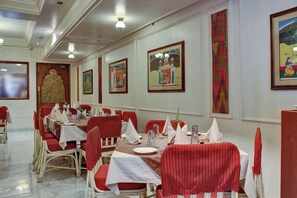 Interior - Hotel Pradeep (Varanasi)