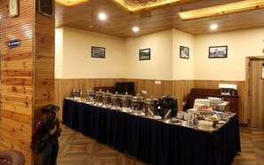 Se sirven desayunos, almuerzos y cenas